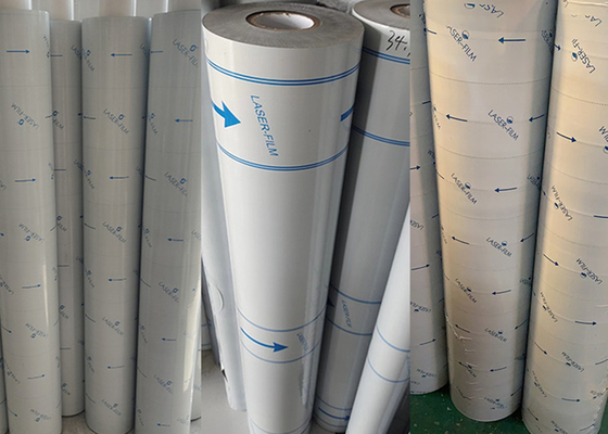 Goede prijs. Kleefstof op basis van rubber Zwarte/witte polyethyleen beschermende folie voor lasersnijprocessen online